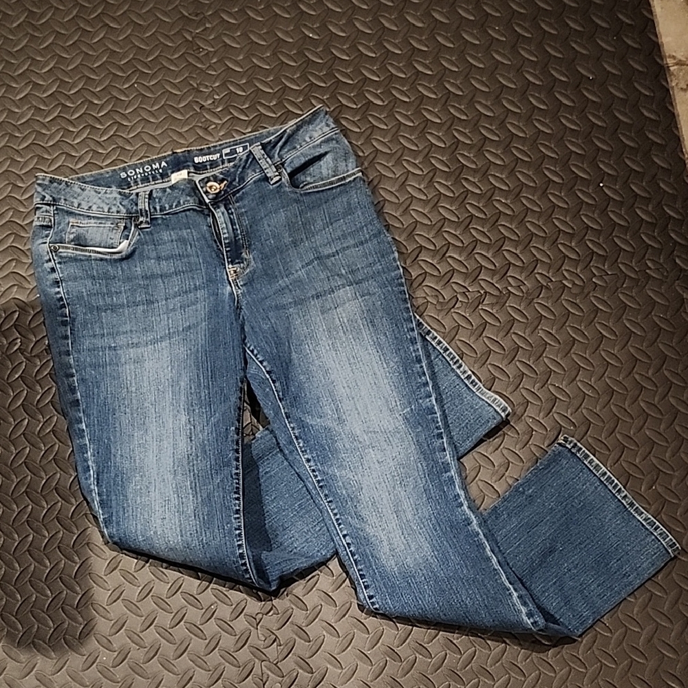 Sonoma Blue Straight Leg Jeans Classic Style